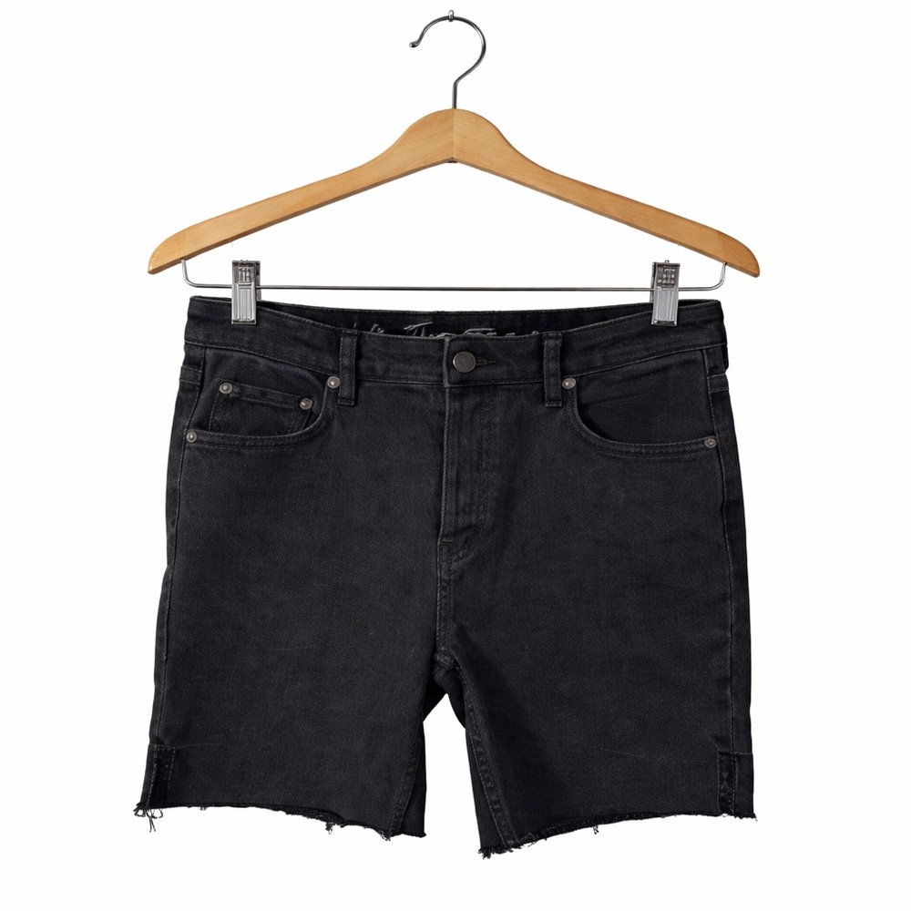 We The Free Charcoal Black.Denim Shorts. Size 28. Great Condition. Bermuda